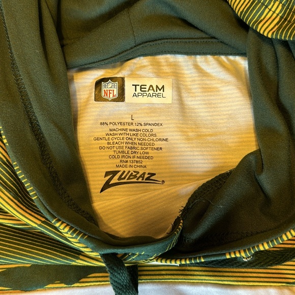 Green Bay Packers Lightweight hooded long sleeve - Picture 9 of 11